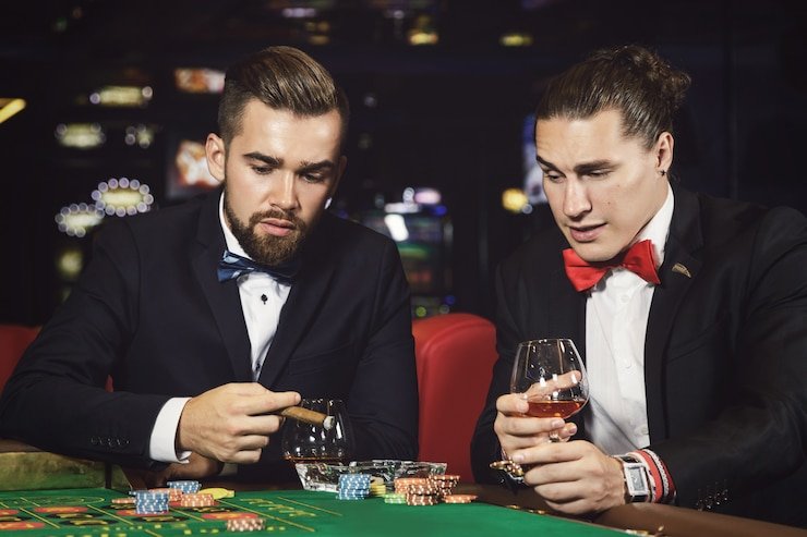 Tata letak aplikasi mobile asian bookie menampilkan tab navigasi untuk esports, live-dealer, dan slot dengan ikon yang jelas dan loading data rendah.